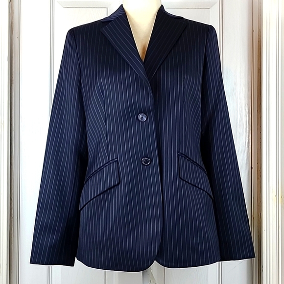 Brooks Brothers Jackets & Blazers - "346" Brooks Brothers Navy Pin Stripe Blazer